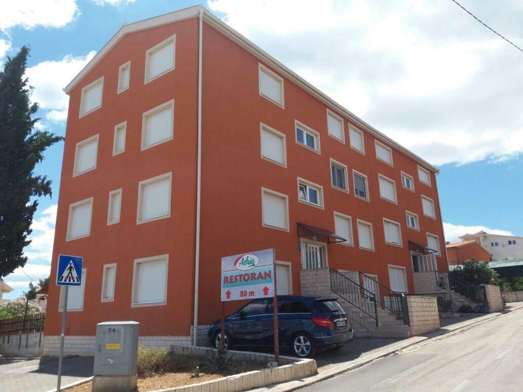 Apartman PETRA Trogir Bagian luar foto